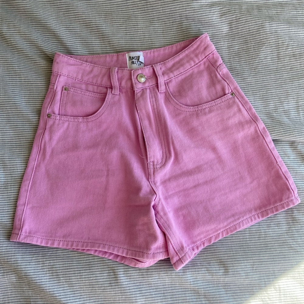Pink princess polly shorts